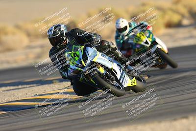 media/Nov-17-2024-CVMA (Sun) [[1fec520723]]/Race 17-Amateur Supersport Middleweight/